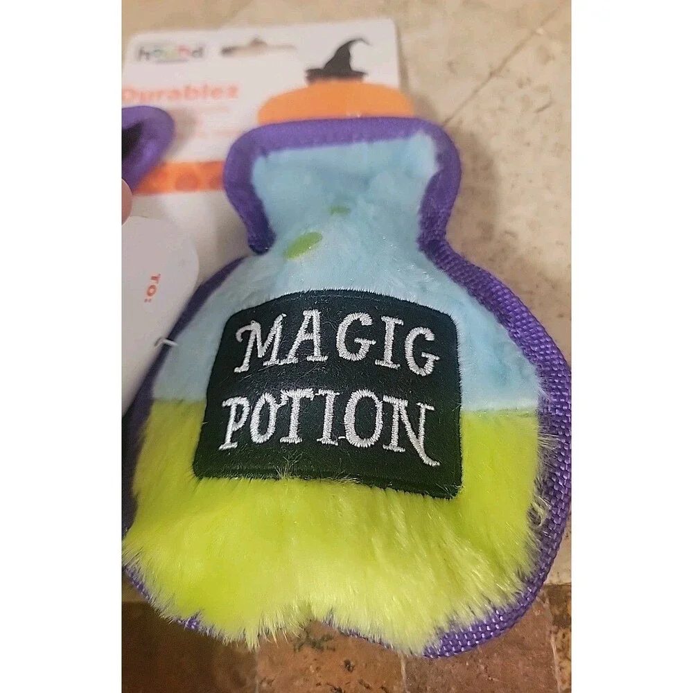 2 Outward Hound Durablez Witches Hat/Magic Potion  Squeaky Toys